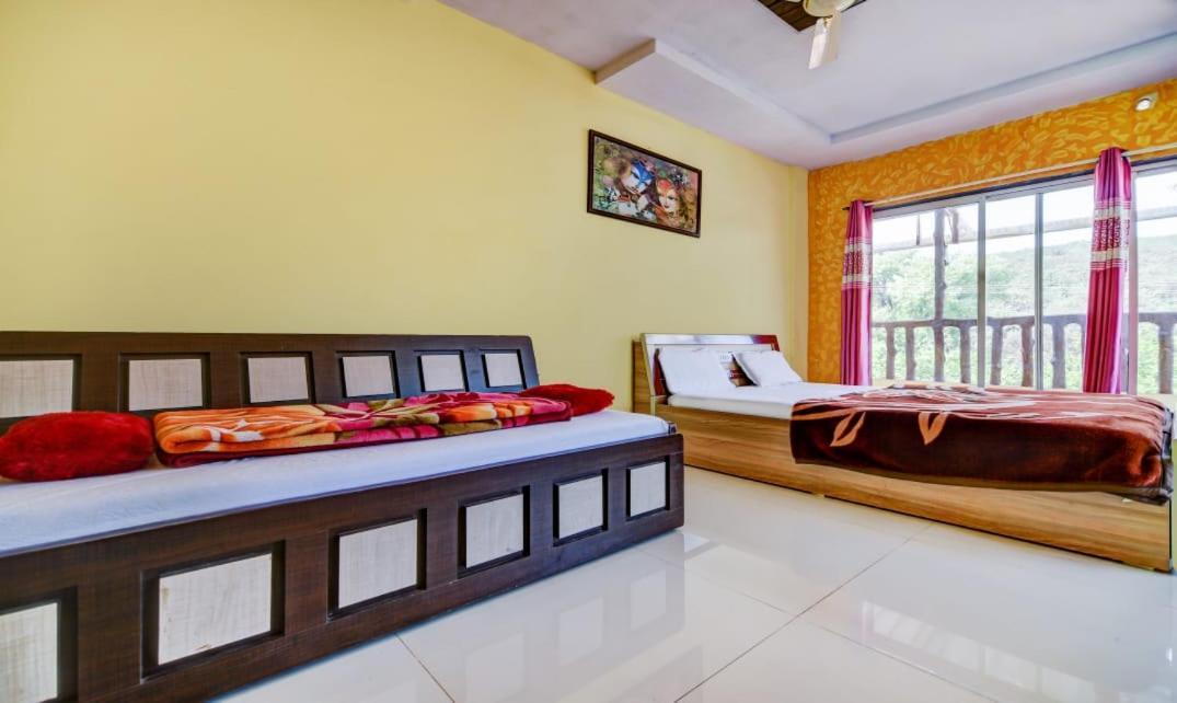 Green Park Cottage มหาบาเลชวาร์ ภายนอก รูปภาพ