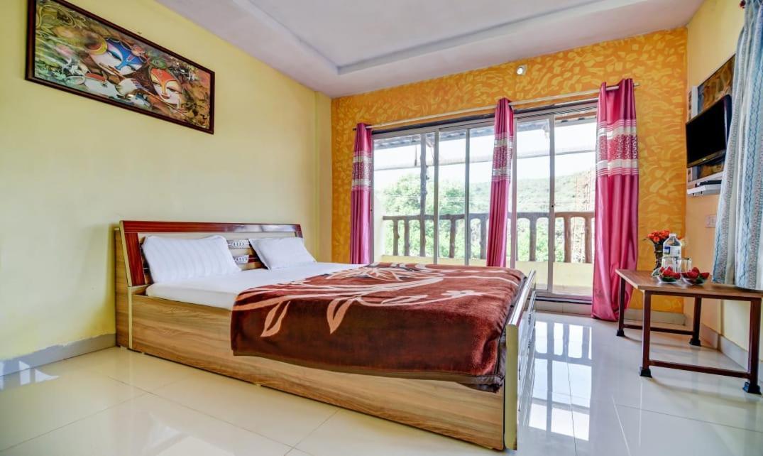 Green Park Cottage มหาบาเลชวาร์ ภายนอก รูปภาพ