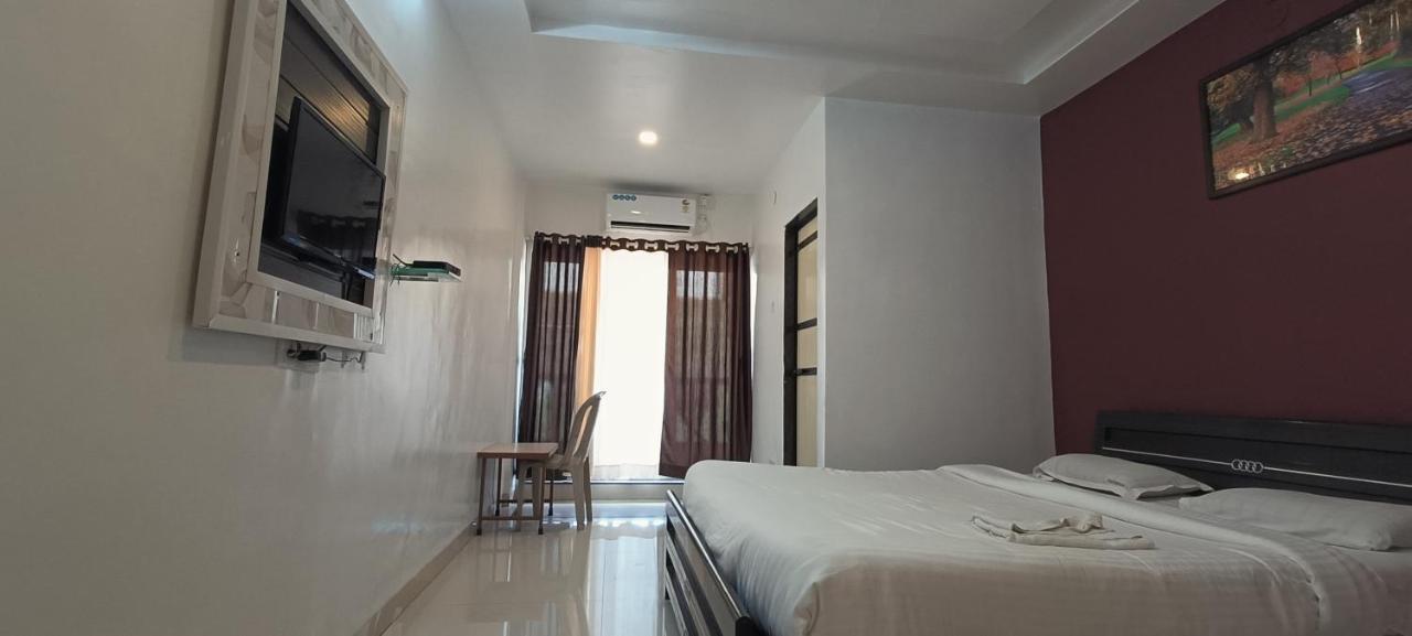 Green Park Cottage มหาบาเลชวาร์ ภายนอก รูปภาพ