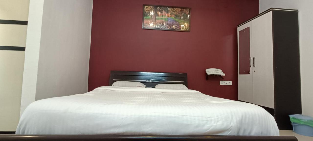 Green Park Cottage มหาบาเลชวาร์ ภายนอก รูปภาพ